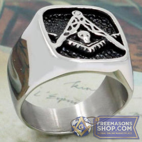 Vintage Masonic Square Skull Ring